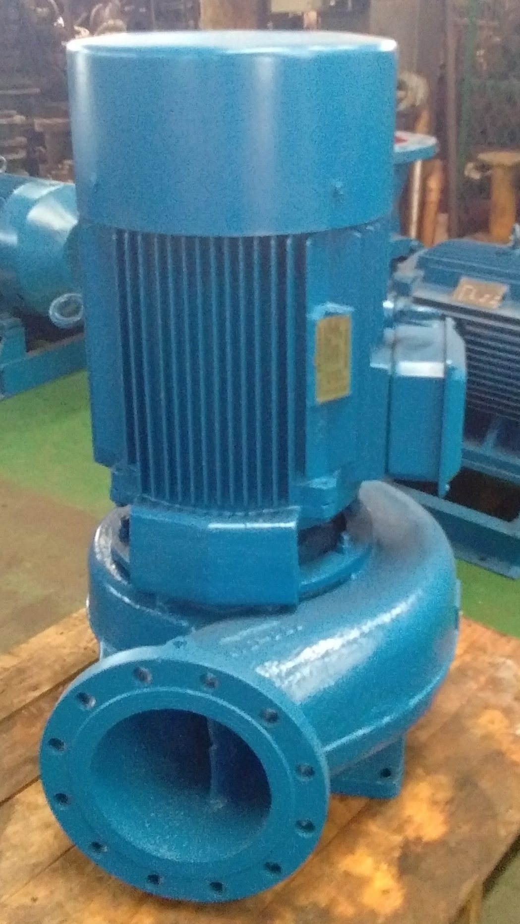 vertical centrifugal pump-min